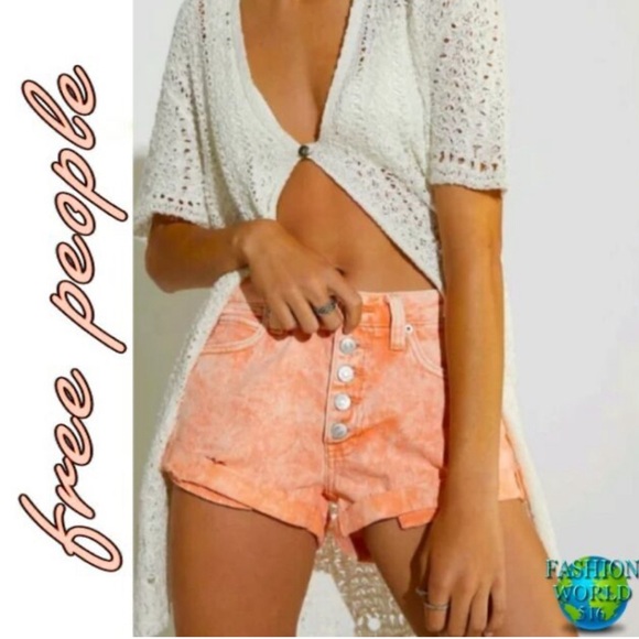 Free People We the Free 27 Sunny Peach Romeo Rolled Cuff Denim Button Fly Shorts - Picture 1 of 5